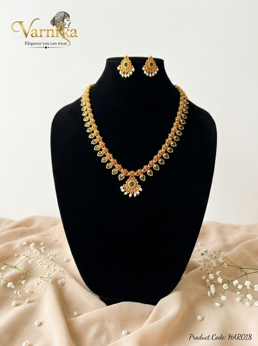 HAR018 - Classical Temple-Style Mango Leaf & Teardrop Haaram Set