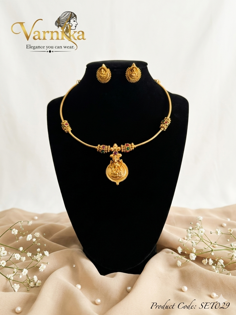 The Lakshmi Hasli Set - SET029