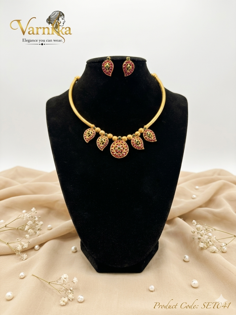 The Aditi Heritage Short Necklace Set - SET041