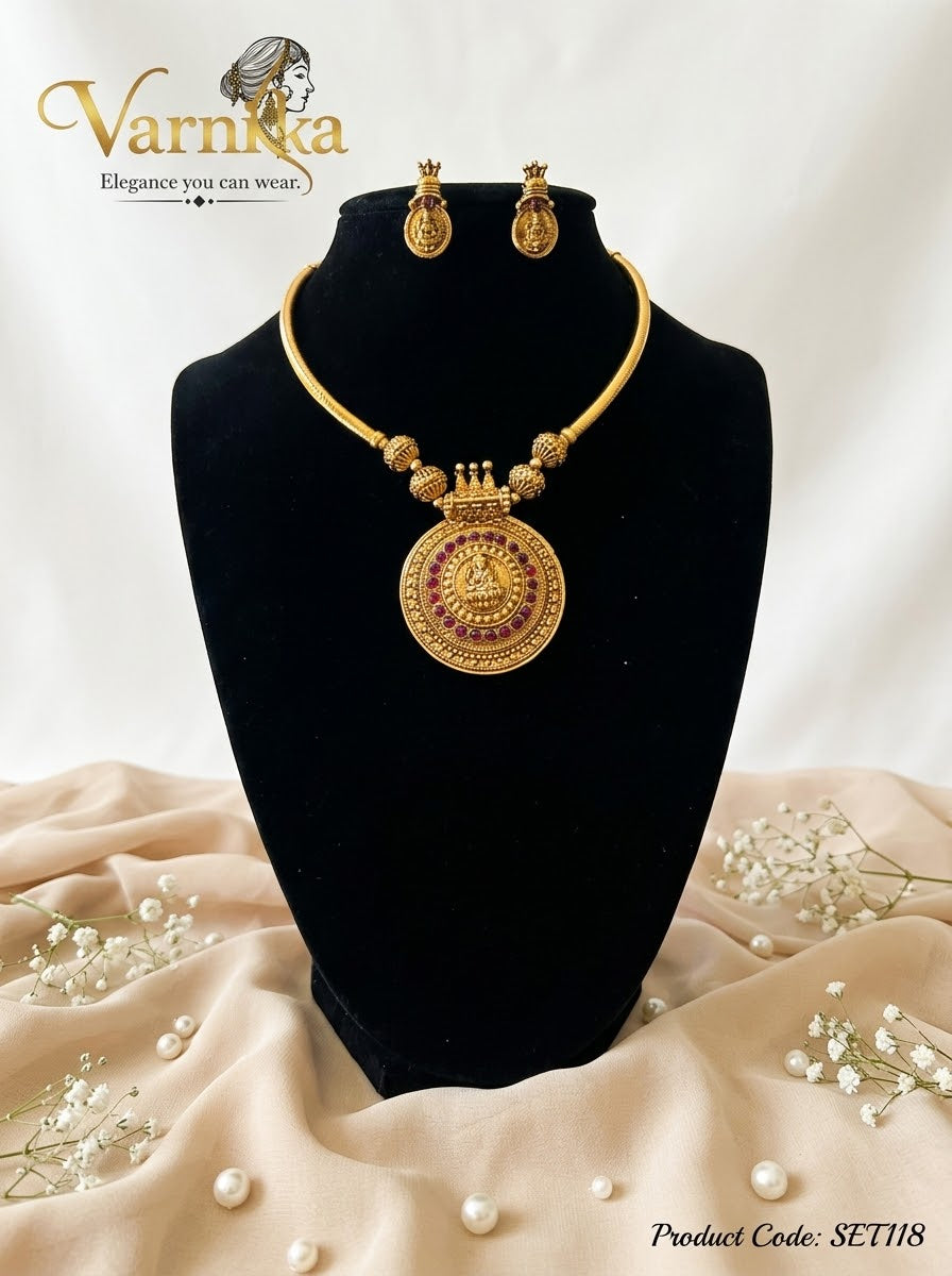 SET118 - Antique Lakshmi Hasli Choker Set with Kemp Accents