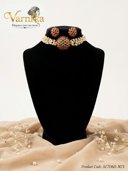SET060 - The Aarohi Pearl Choker Set