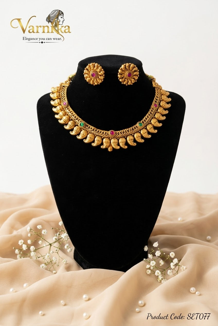 SET077 - Mayura Antique Choker & Stud Set