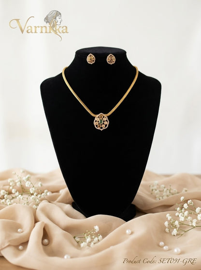 SET091 - Ananya Classic Floral CZ Short Necklace Set