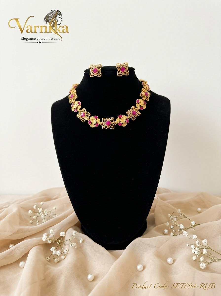SET094 - Antique Gold-Tone Matte Filigree Choker & Stud Earrings Set
