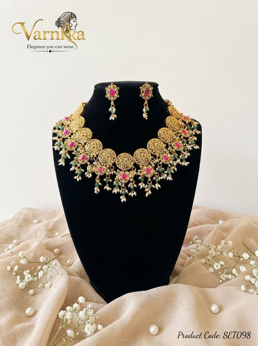 SET098 - Antique Gold Filigree Choker Set with Pearl Drops