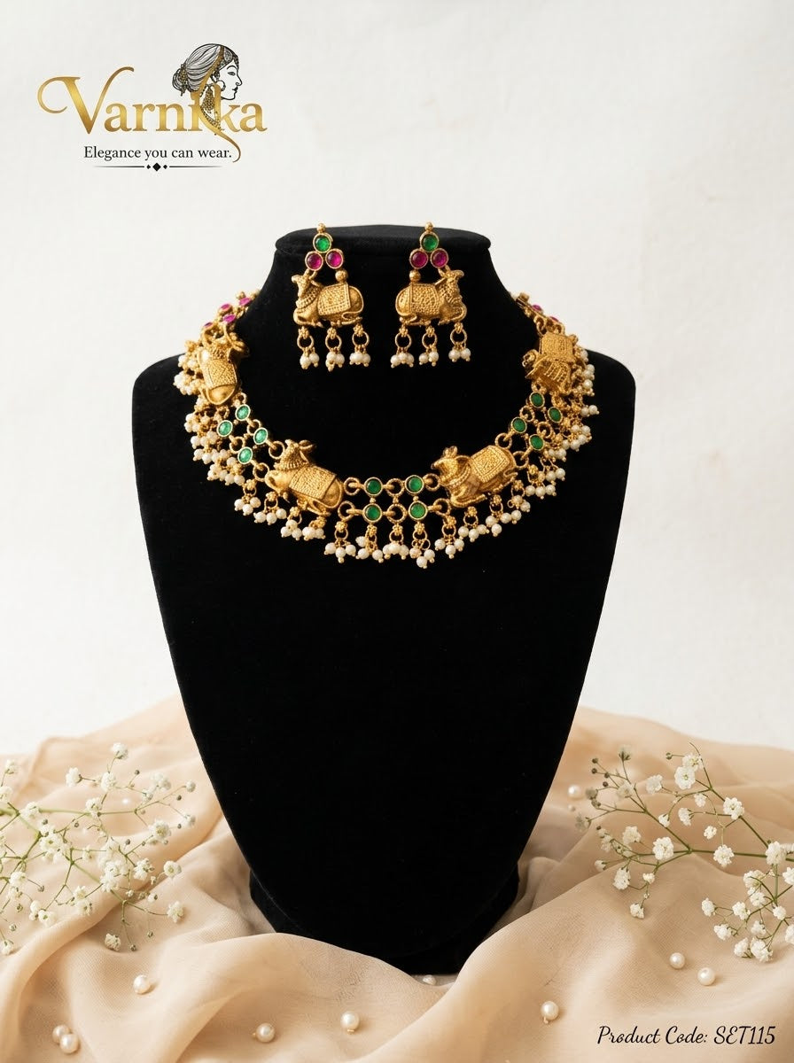 SET115 - The Kamadhenu Heritage Choker Set