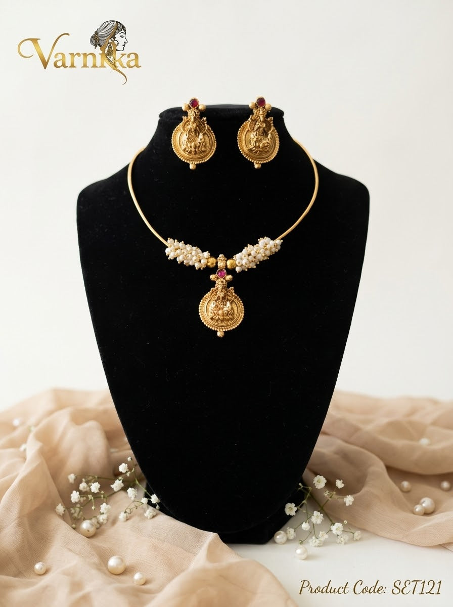 SET121 - Antique Gold-Tone Lakshmi Hasli Choker Set with Clustered Seed Pearls